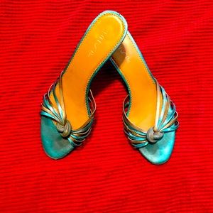 Unisa Kitten heel metallic sandals